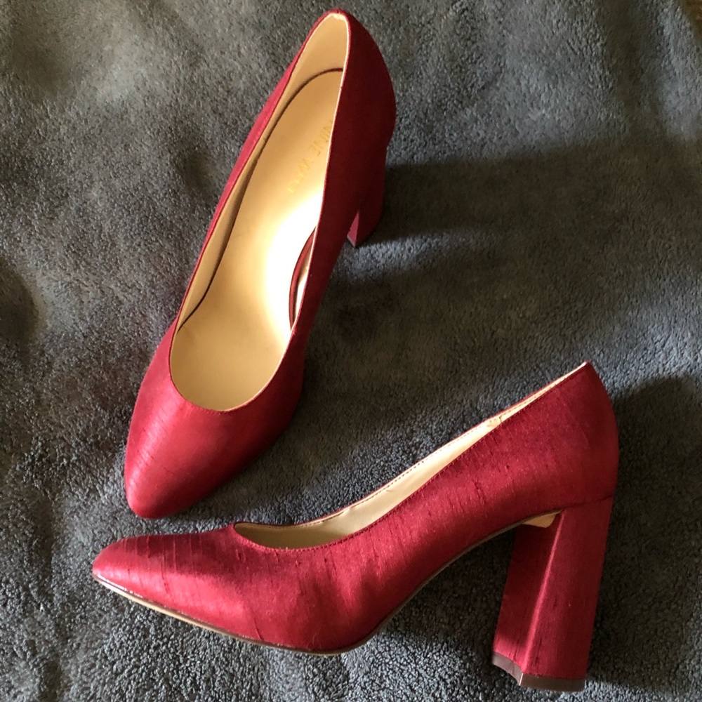 Nine West red heels